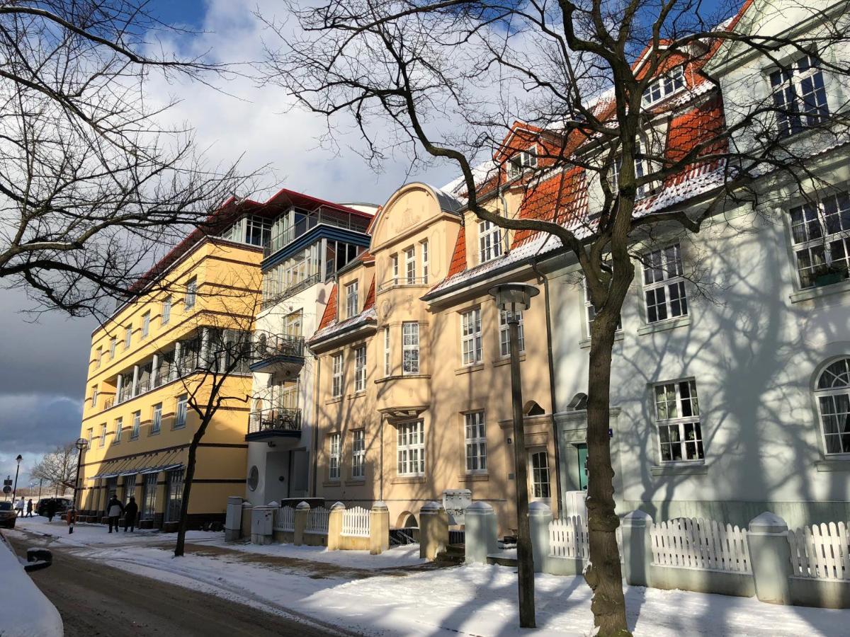 Ankerplatz Warnemuende - Direkte Strandnaehe Mit Leuchtturmblick Apartment Rostock